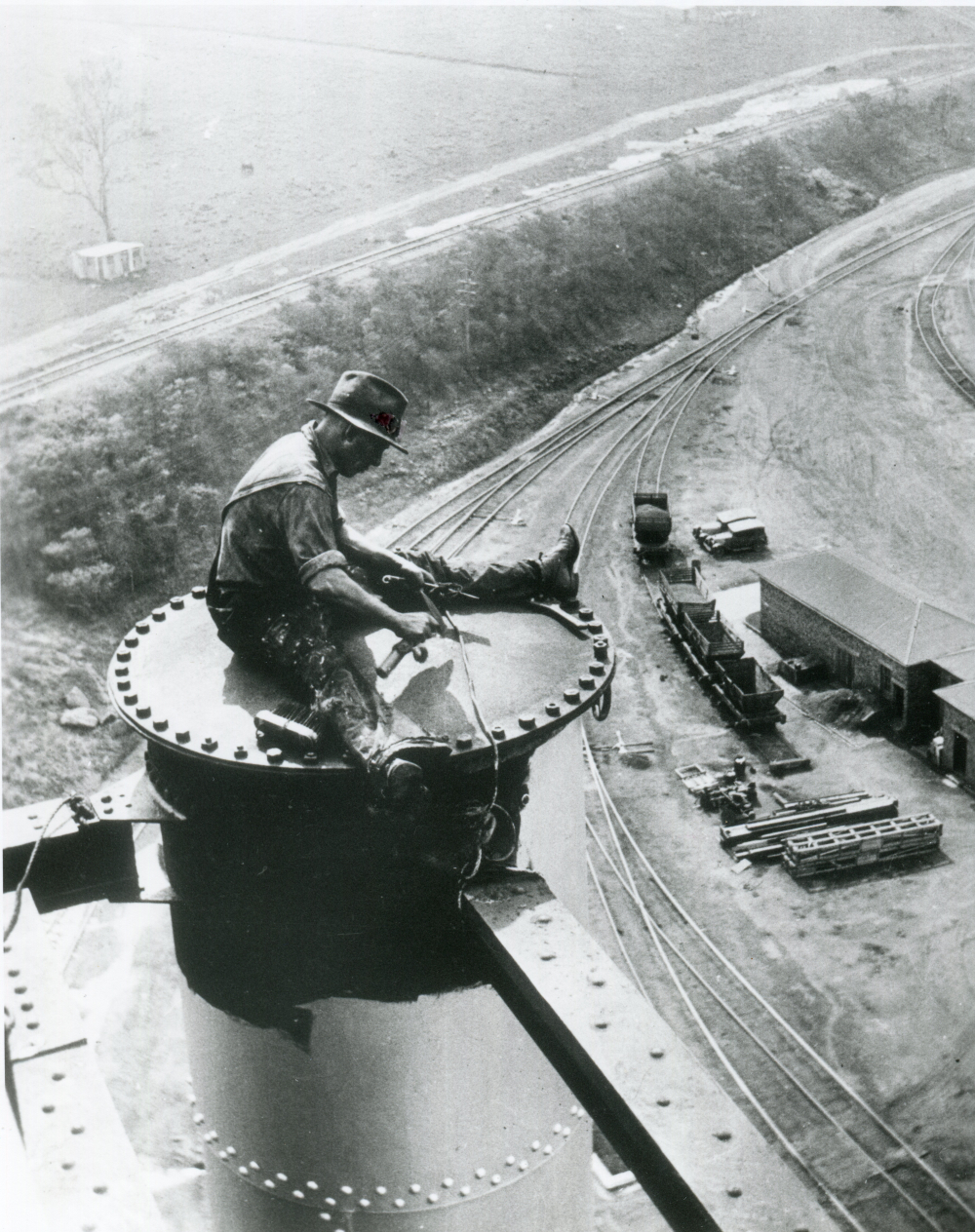 1936 Painter P13689 Wollongong City Libraries' Illawarra Stories